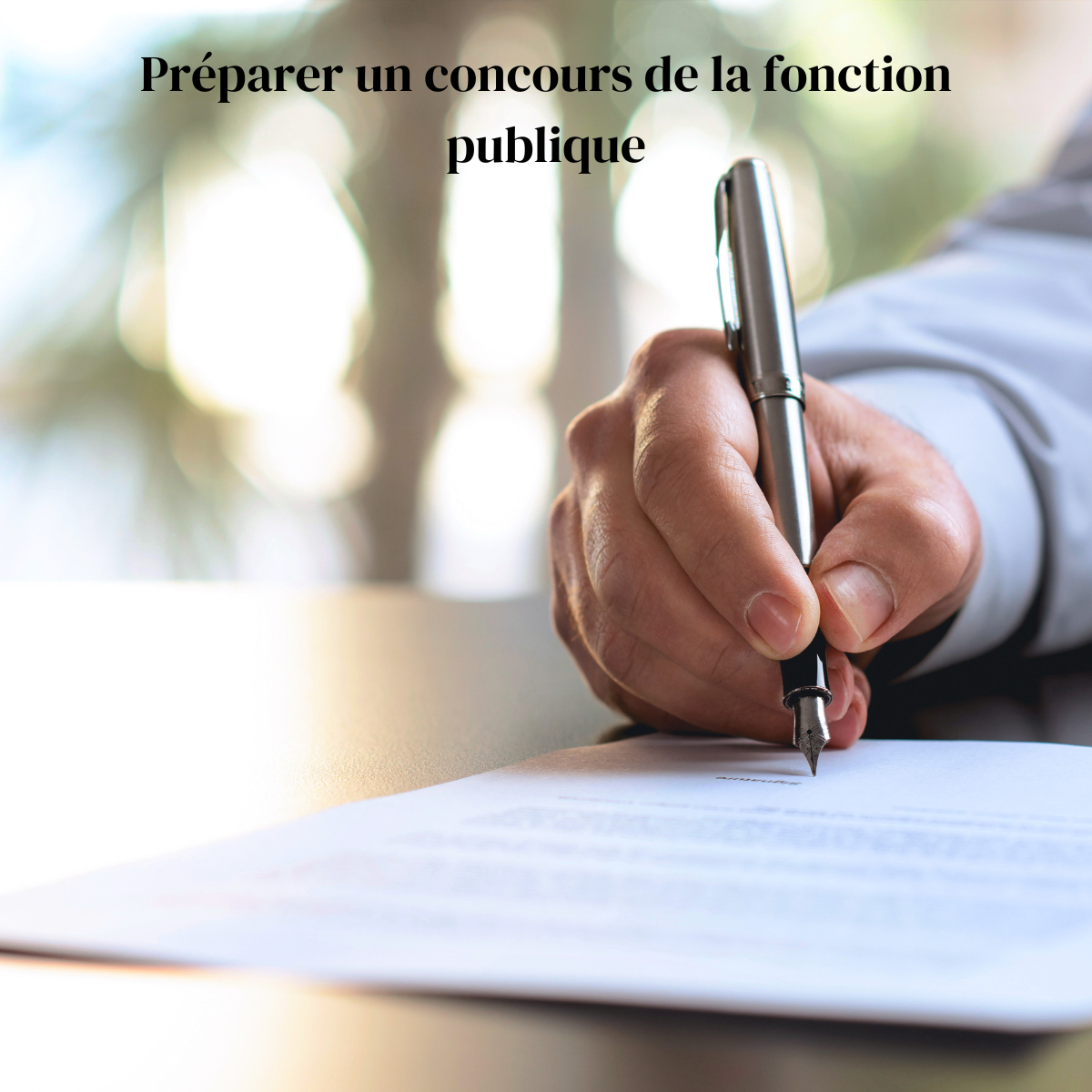 personne qui écrit pour préparer un concours